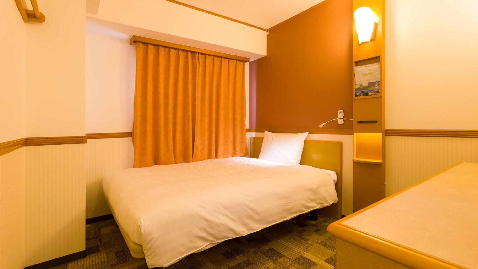 Toyoko Inn Yokohama Tsurumi Eki Higashi Guchi Номер фото